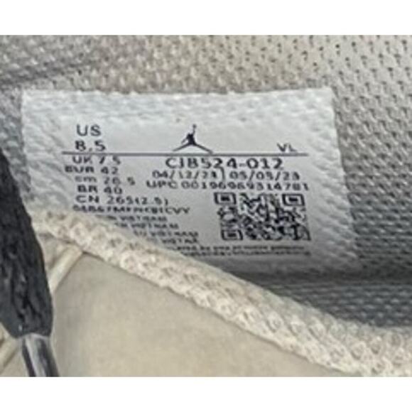 ***SOLD*** Nike Jordan 1 Low MCS Gray White Baseball Cleat CJ8524-012 Size 8.5 - Picture 6 of 6